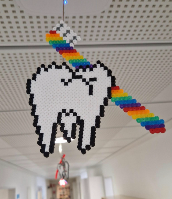 Den kommunale tandklinik på Faxe Sundhedscenter kan fejre 10-års jubilæum 18. april. Foto: Tandplejen i Faxe Kommune.