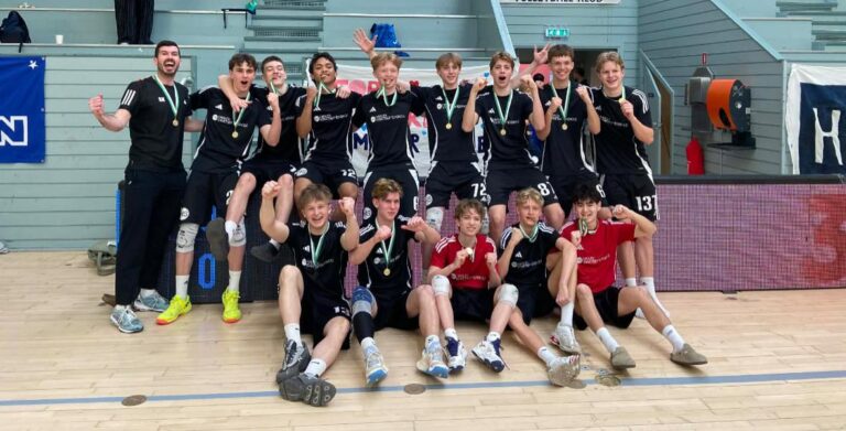 Haslev Idrætsefterskoles volley-drenge er sjællandsmestre. Foto: Haslev Idrætsefterskole